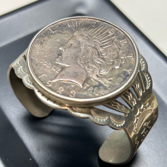 Antique Jewelry - Vtg Antique Fred Harvey Era Navajo-Silver Cuff bracelet, 1923 US Peace Dollar